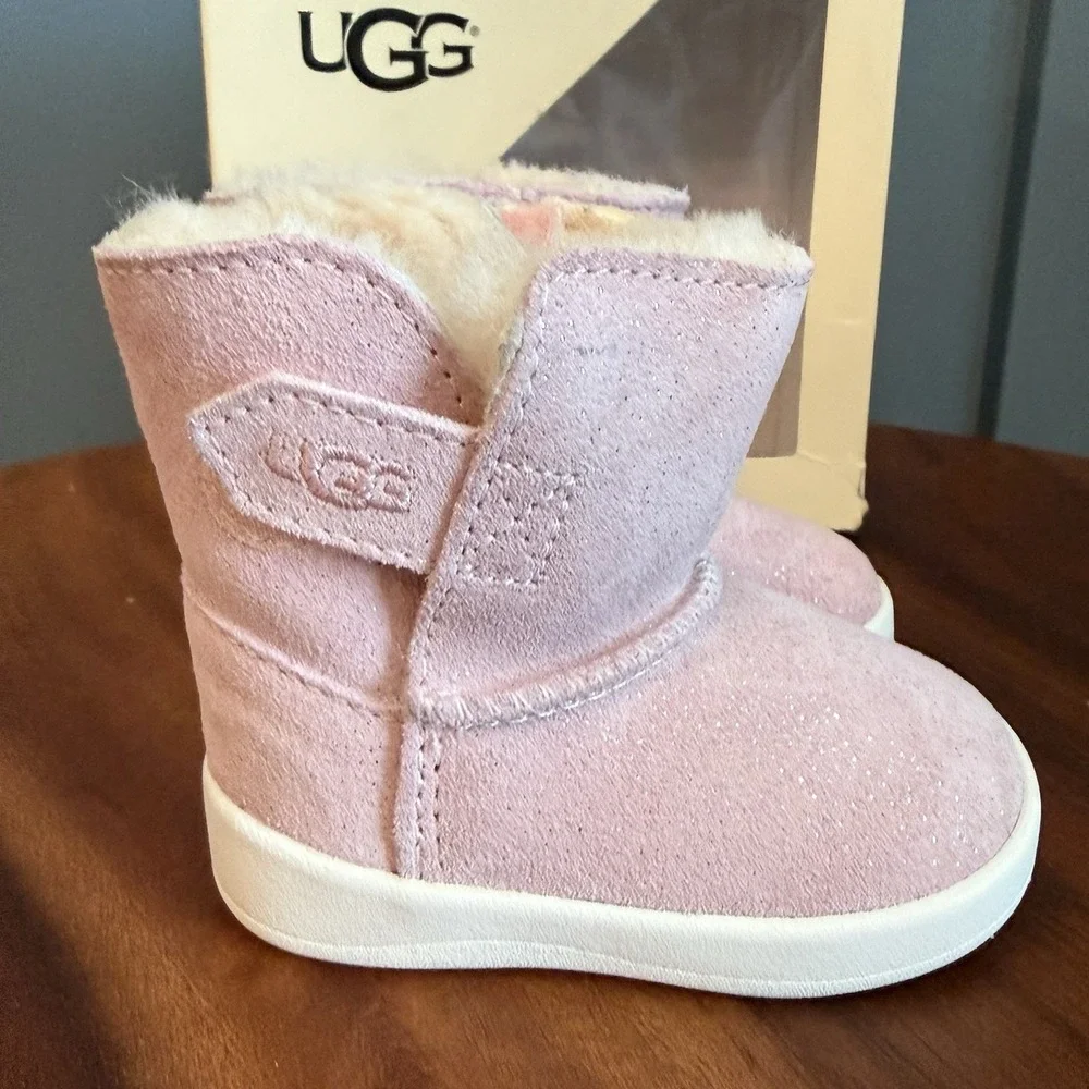 UGG Keelean Sparkle Infant Boots Pink Suede Sheepskin Size 2/3 NIB 6-12M F/W